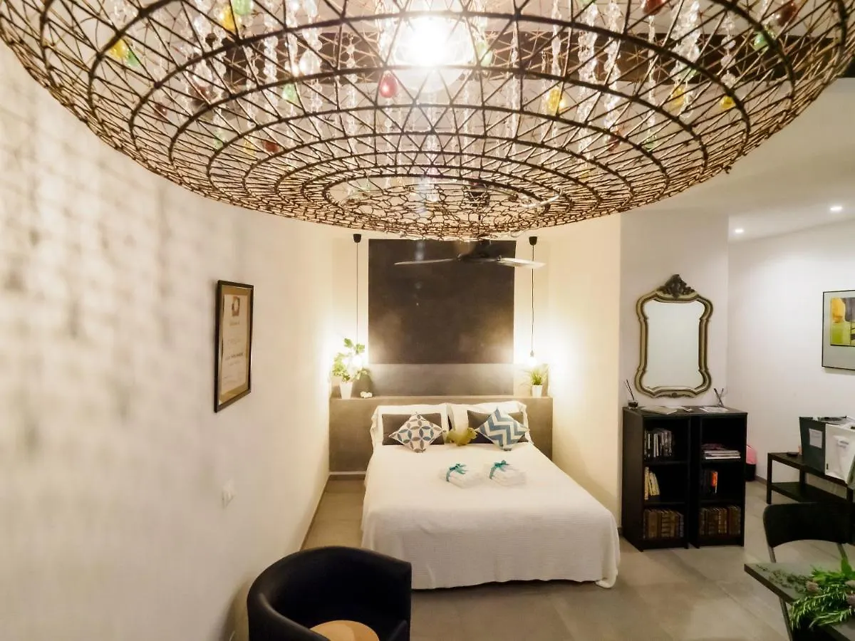 Apartment Camaella Luxury Studio Vernazza