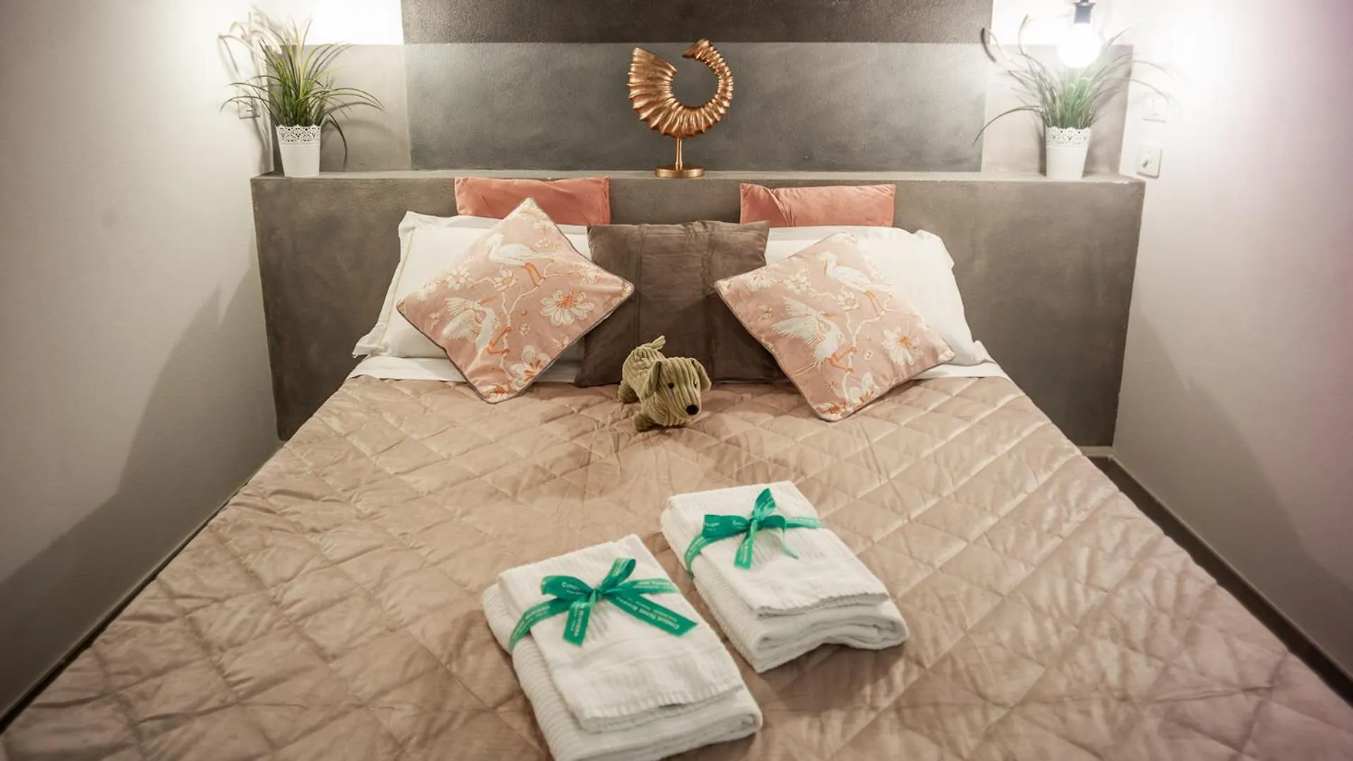 Apartment Camaella Luxury Studio Vernazza